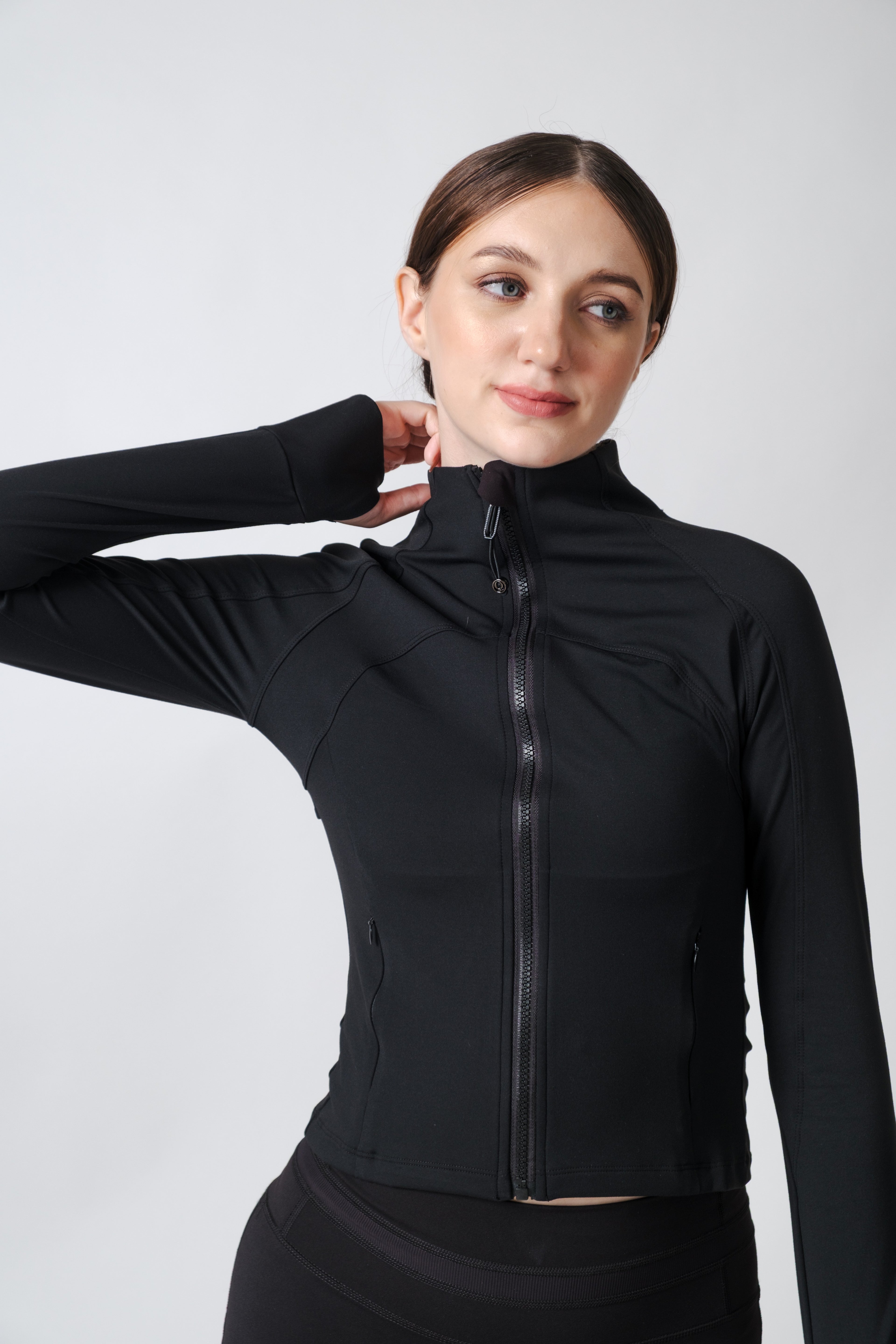 Aligned Jacket Black Viktoria is 5'9 wearing S