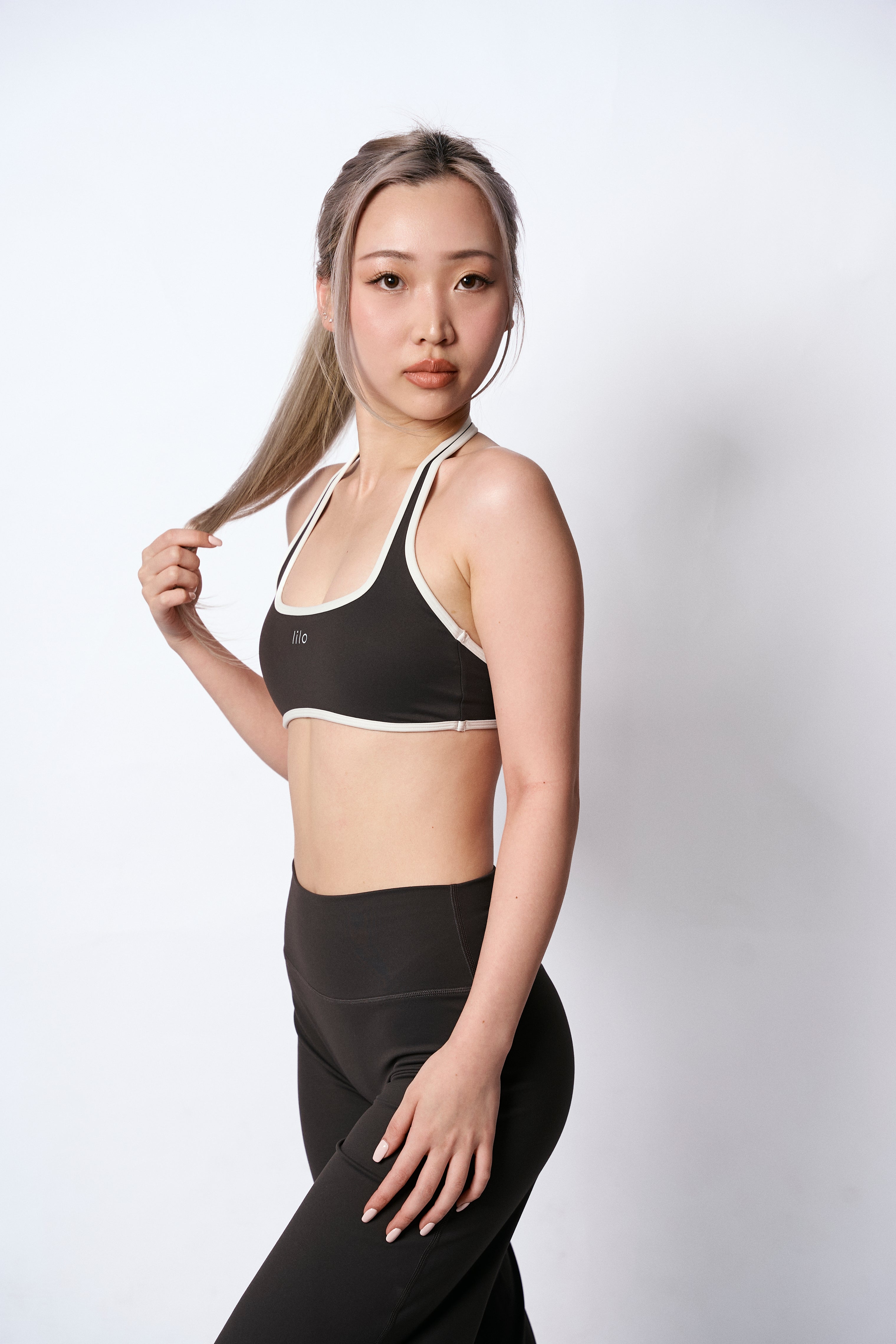 Archive Halter Sports Bra - Lilo Gray