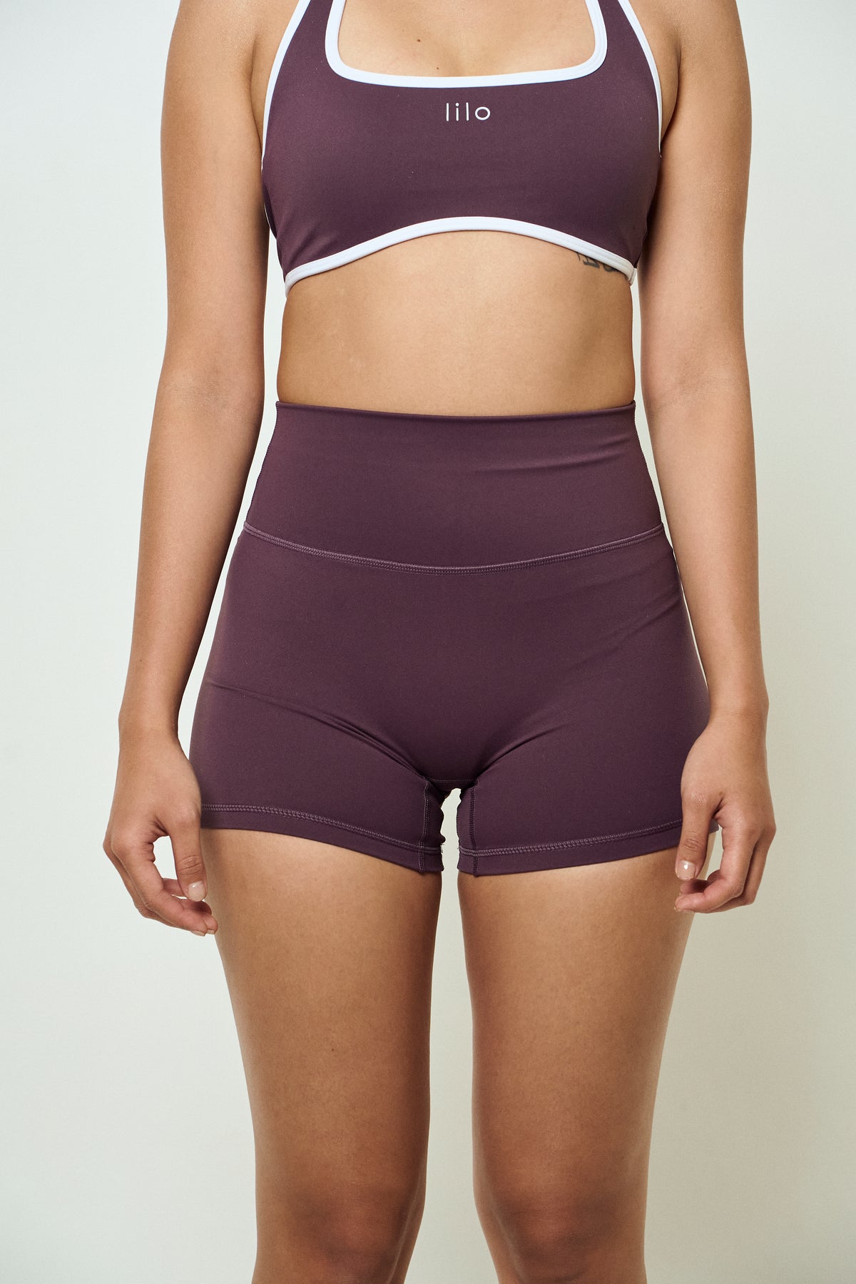 Archive Invisible Scrunch Shorts - Series Plum